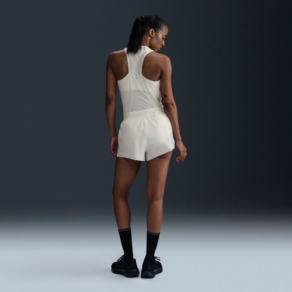 Nike Swift Dri-FIT Mid Rise 2.5" Shorts Women's HQ0638-133 Size XL NWT - Picture 3 of 10